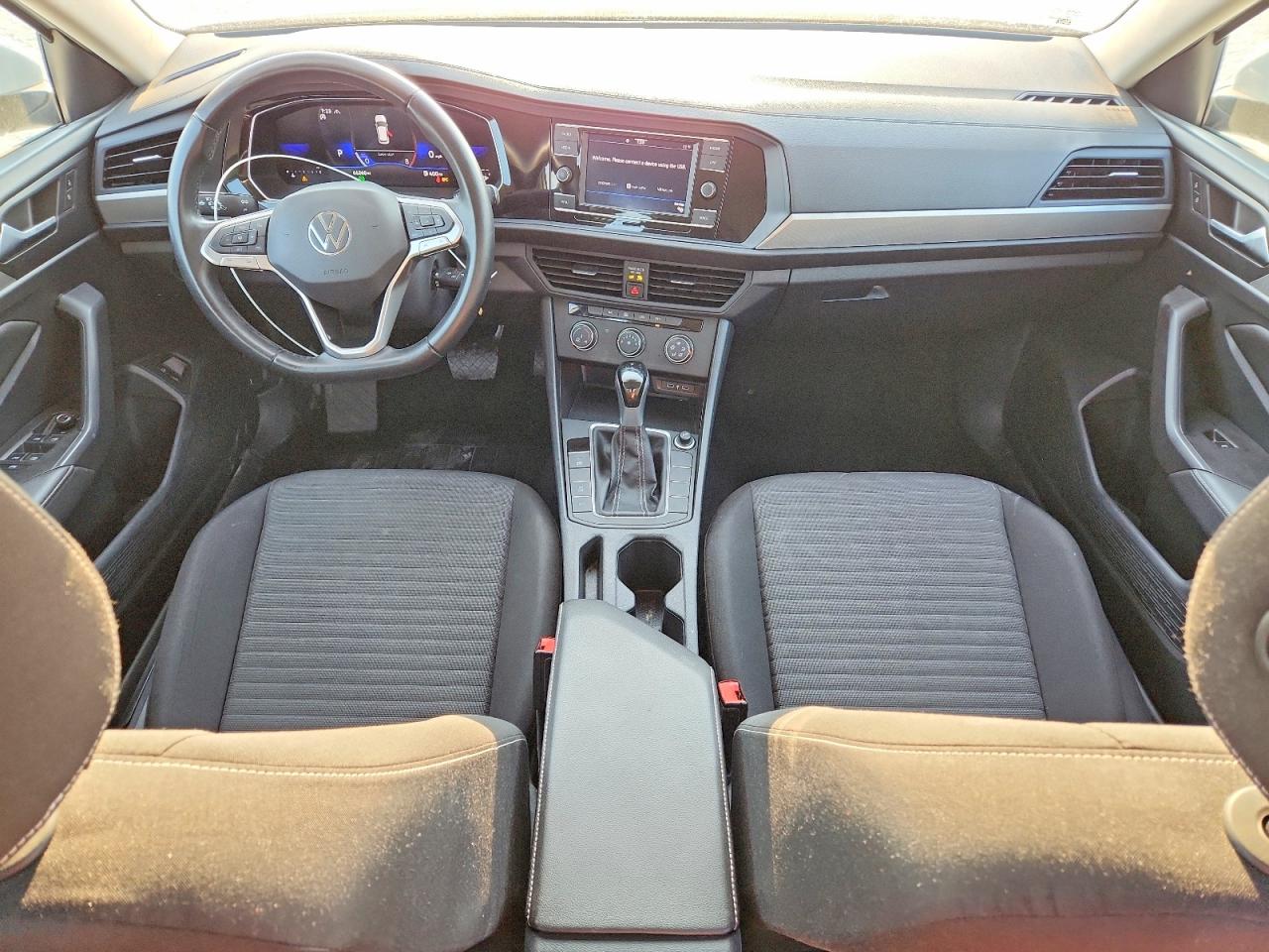 Volkswagen Jetta S
