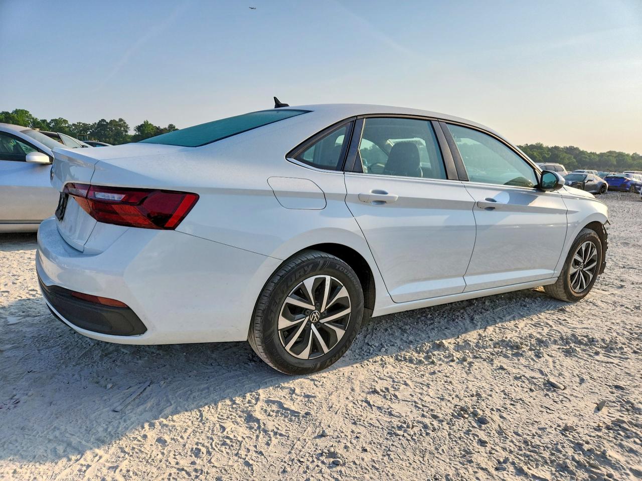 Volkswagen Jetta S