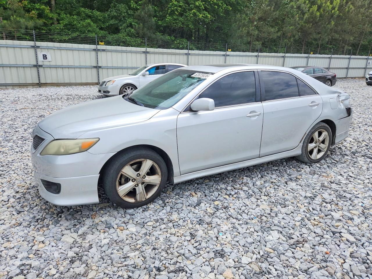Salvage Toyota Camry Image