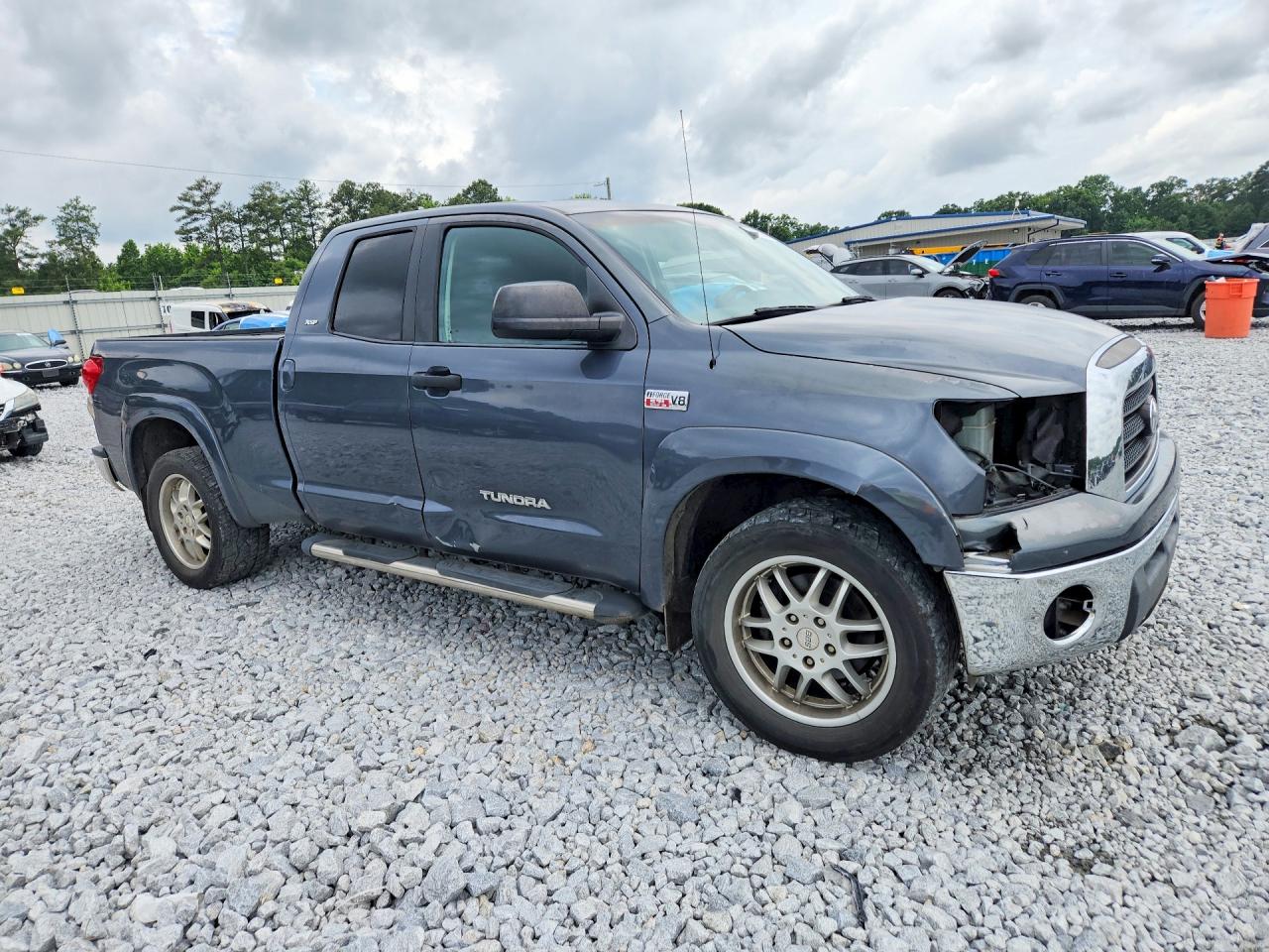 Toyota Tundra Double Cab Sr5
