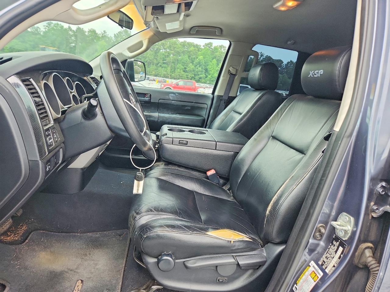 Toyota Tundra Double Cab Sr5