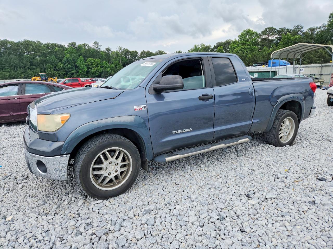 Salvage Toyota Tundra Image
