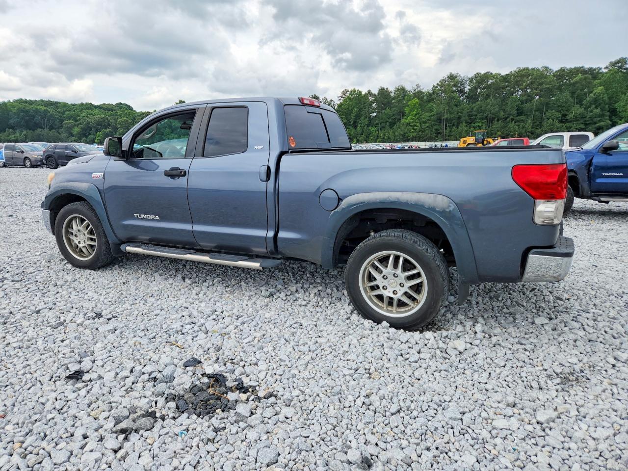 Toyota Tundra Double Cab Sr5