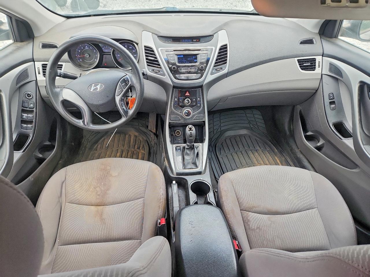Hyundai ELANTRA Se