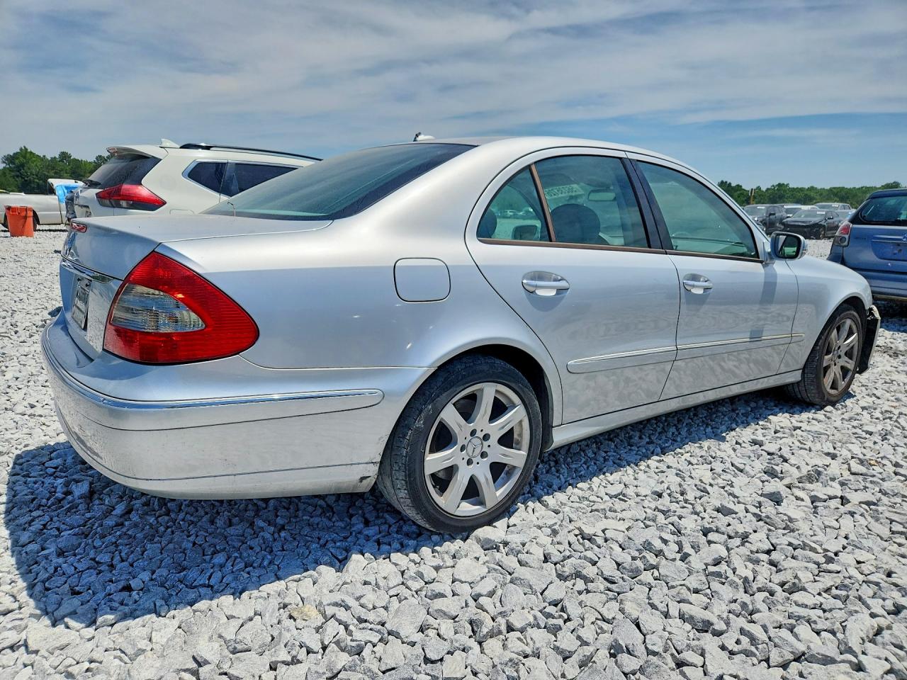 Mercedes-Benz E-Class 350