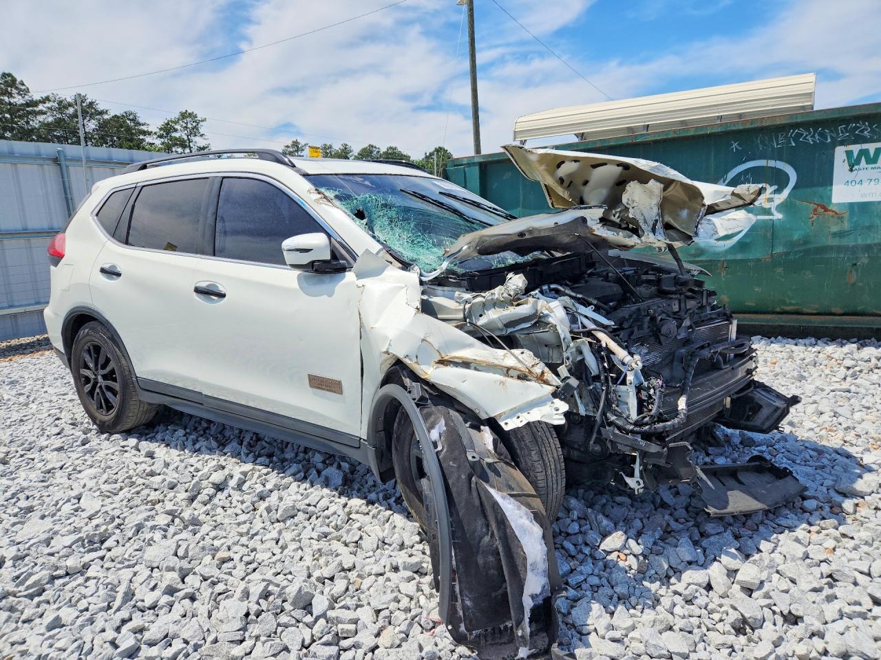 Nissan Rogue S