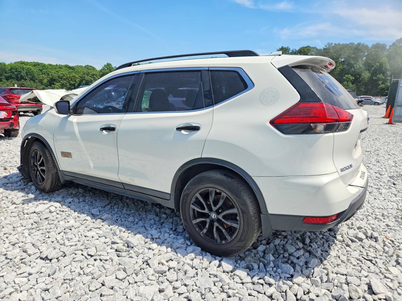 Nissan Rogue S