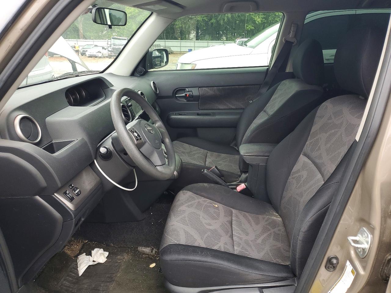Scion xB Base