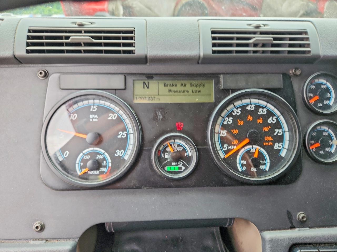 Freightliner Cascadia 125