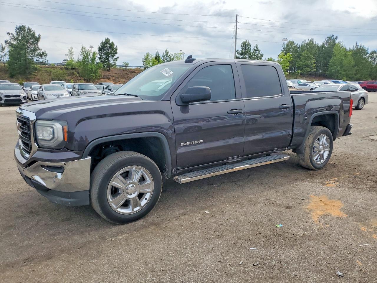 Salvage GMC Sierra Image