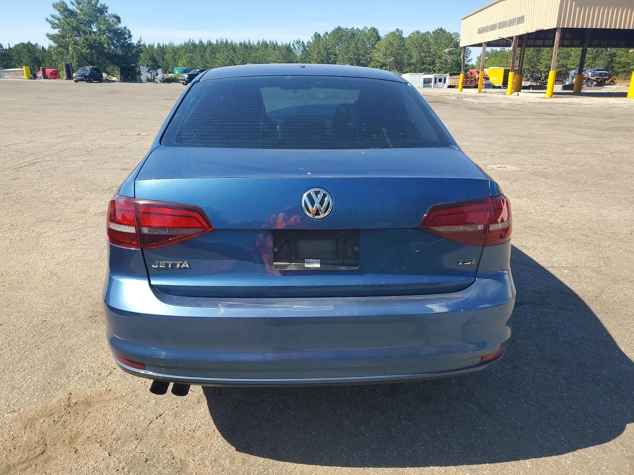 Volkswagen Jetta S