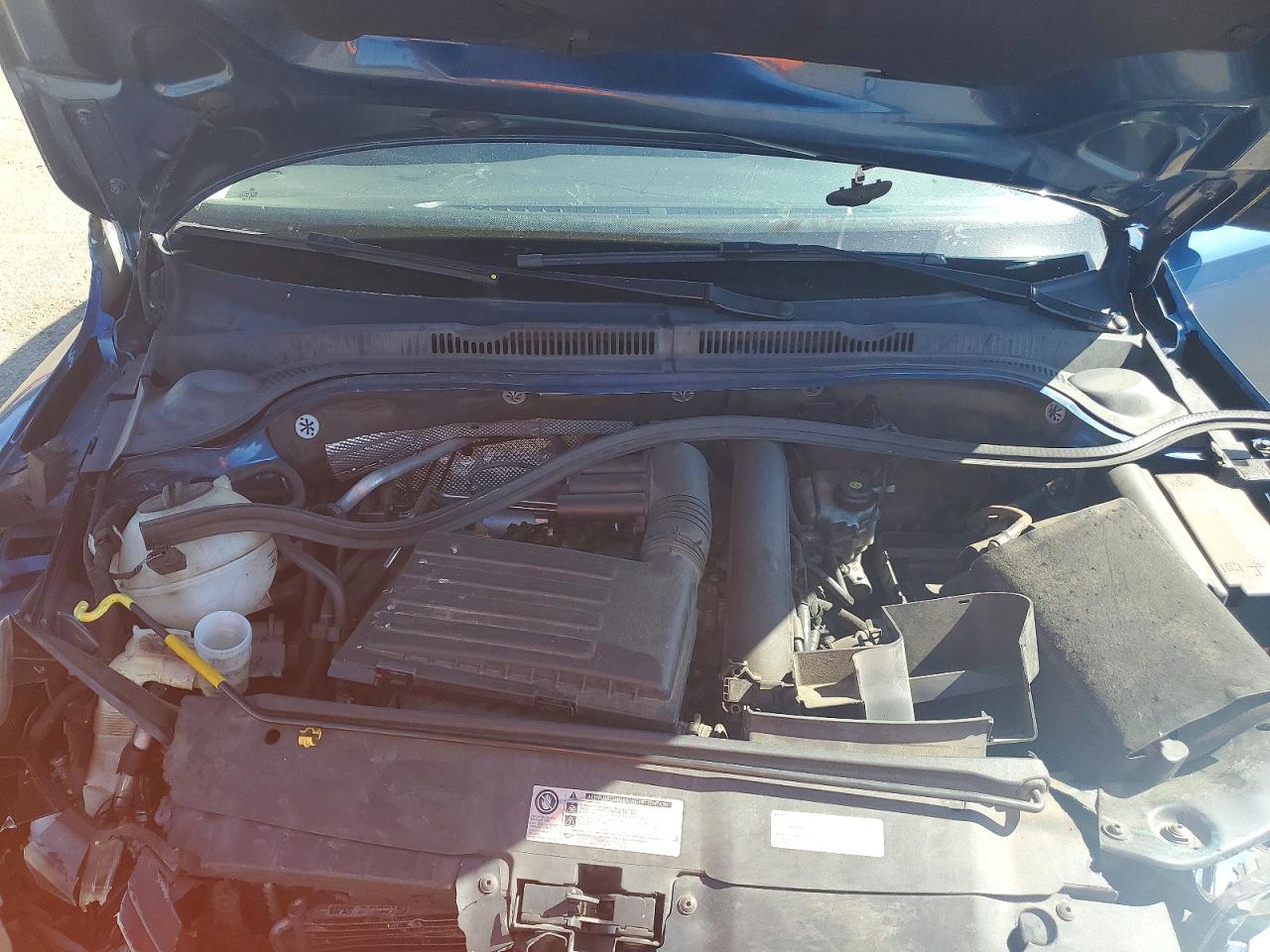 Volkswagen Jetta S