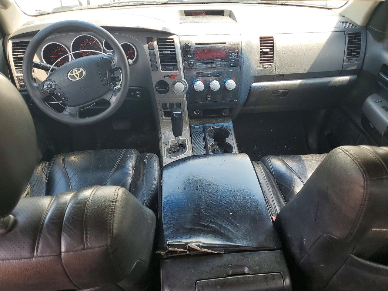 Toyota Tundra Double Cab Sr5