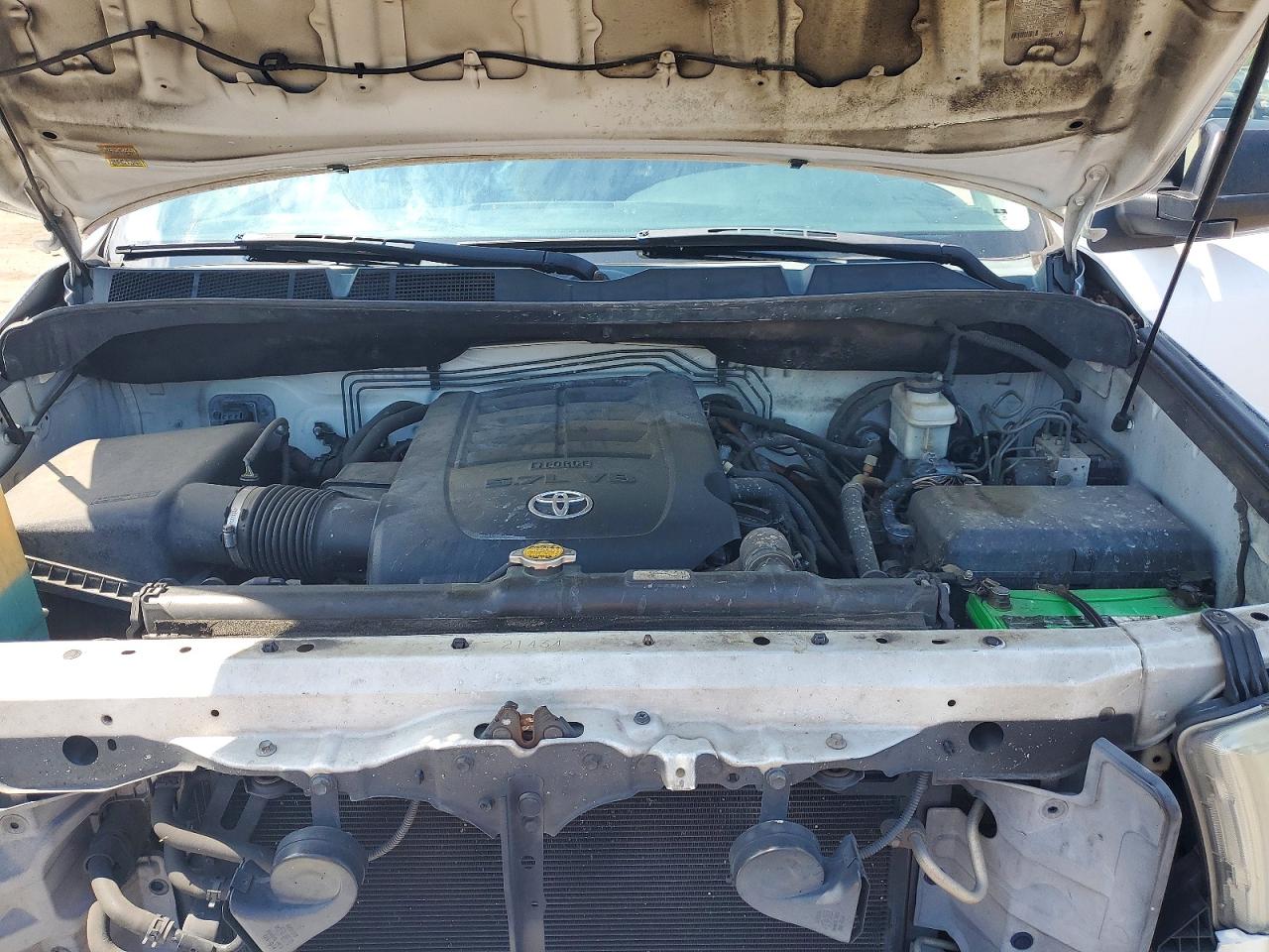 Toyota Tundra Double Cab Sr5