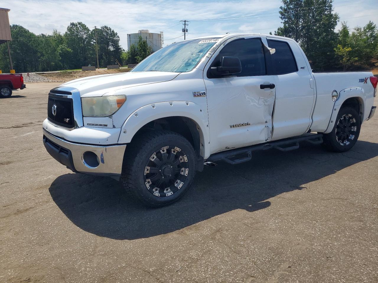 Salvage Toyota Tundra Image