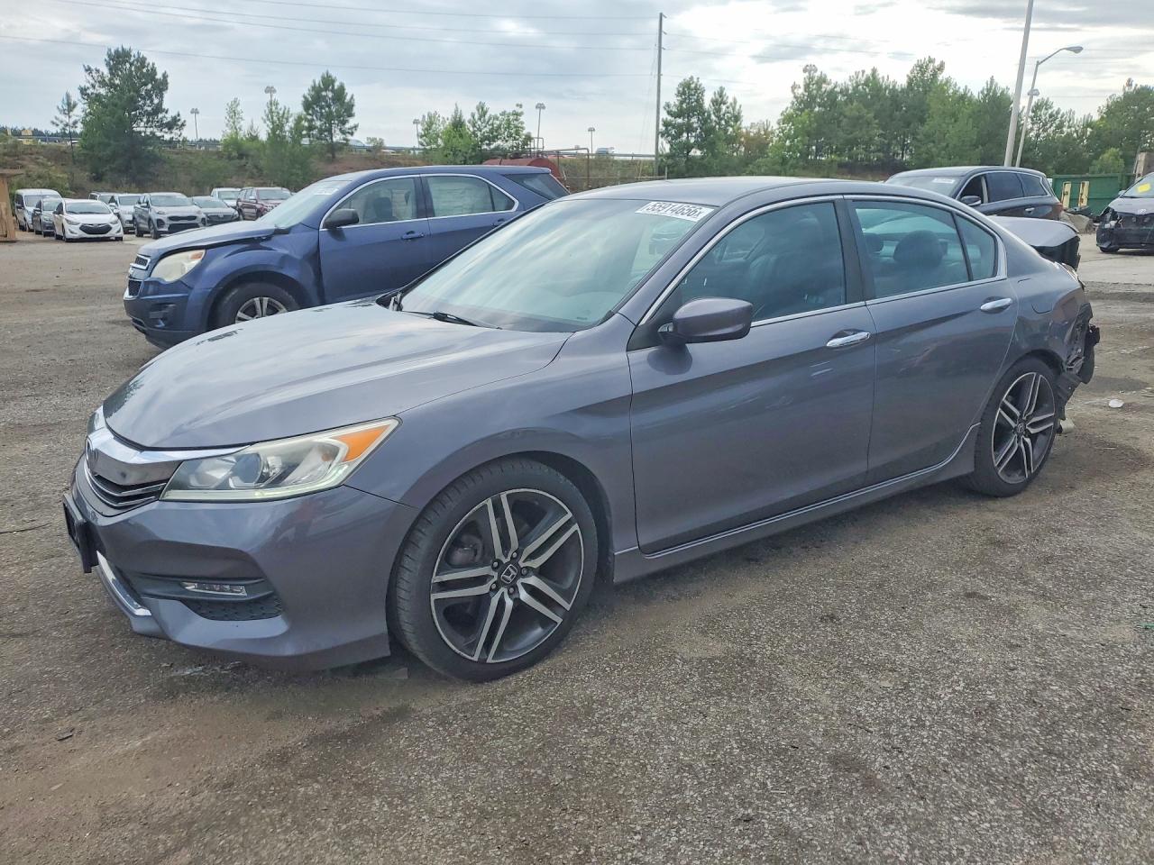 Salvage Honda Accord Image
