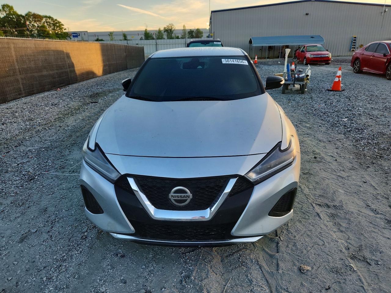 Nissan Maxima Sv