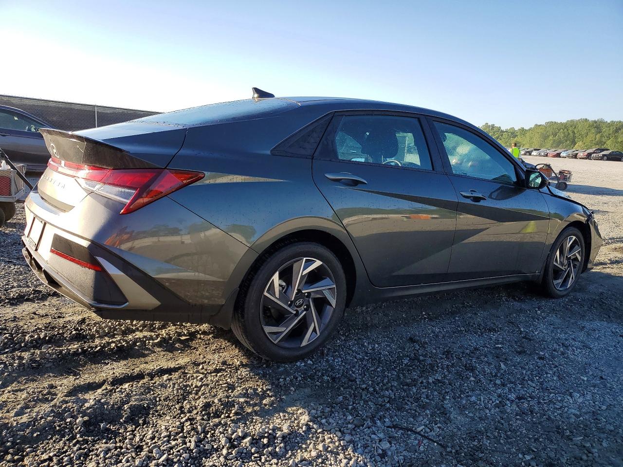 Hyundai ELANTRA Sel Sport