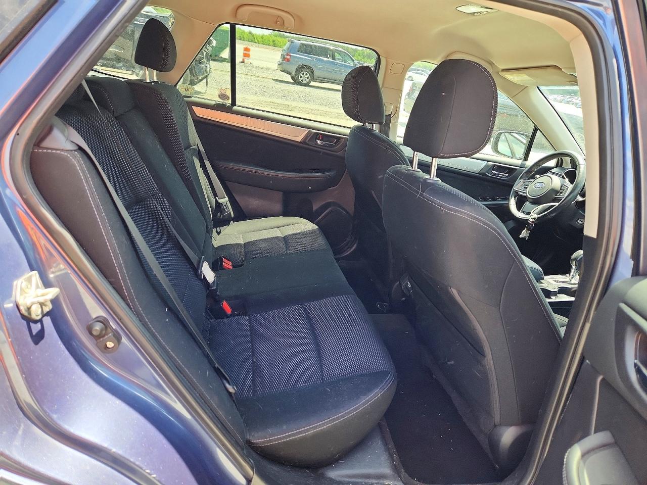 Subaru Outback 2.5i Premium
