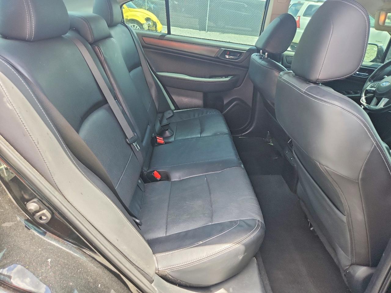 Subaru Legacy 2.5i Limited