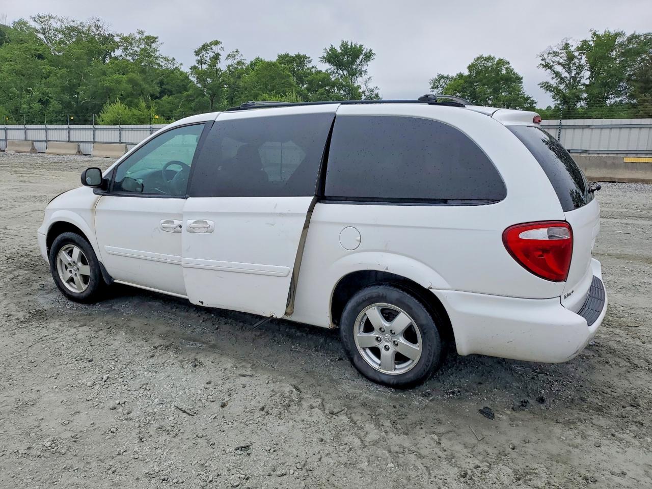 Dodge Caravan Sxt
