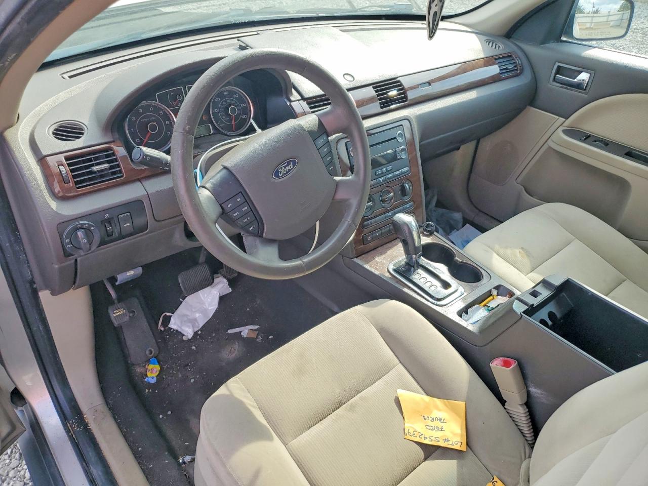 Ford Taurus Sel