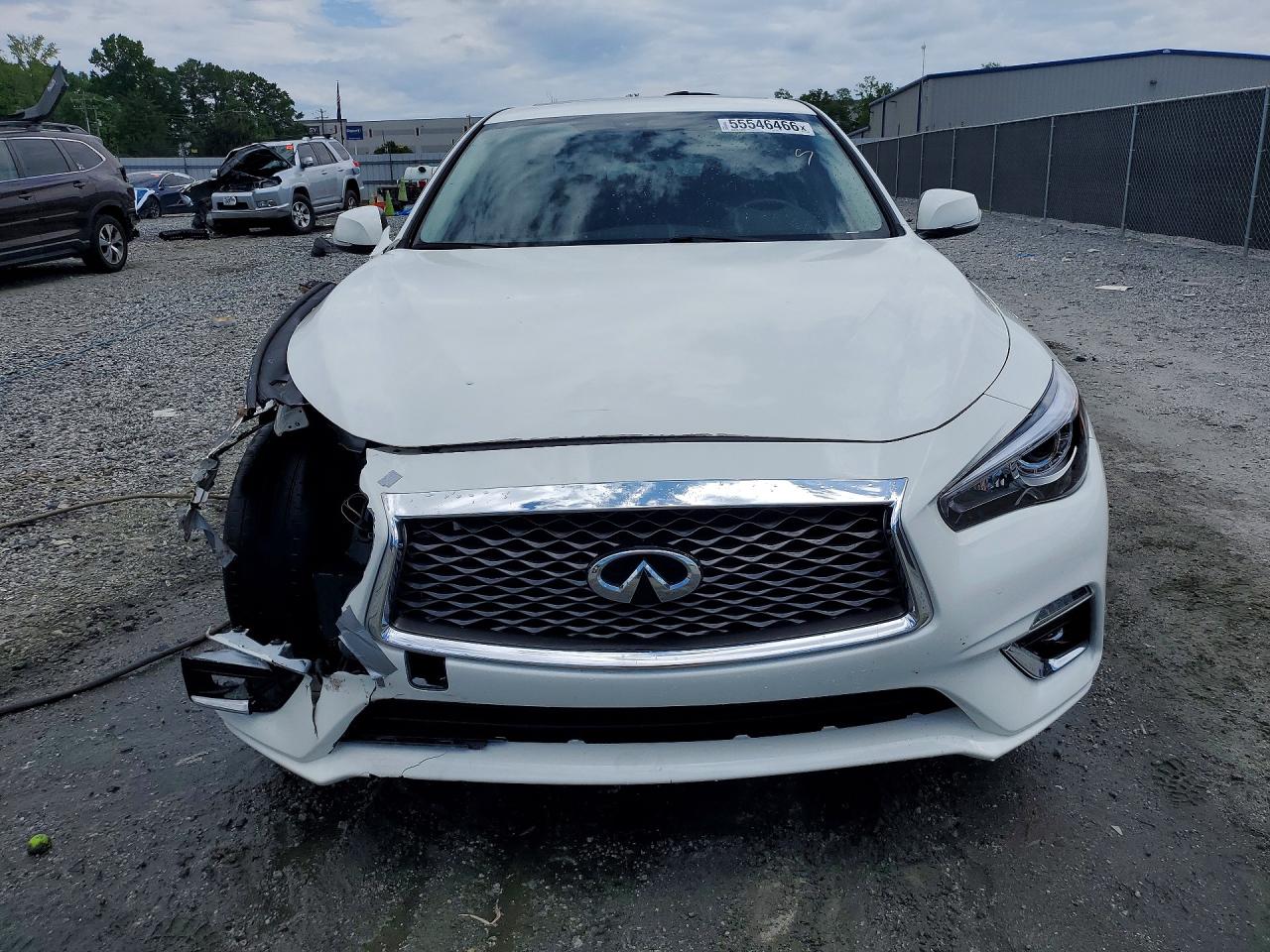 INFINITI Q50 3.0t Luxe