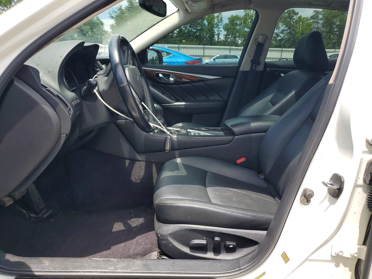 INFINITI Q50 3.0t Luxe