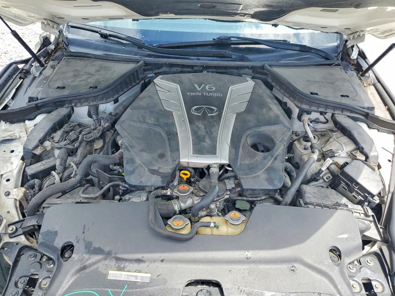 INFINITI Q50 3.0t Luxe