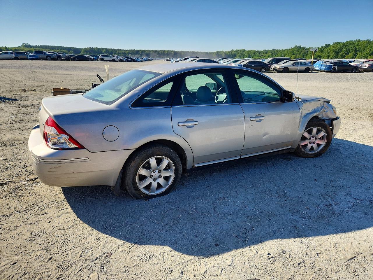 Ford Five Hundr Sel