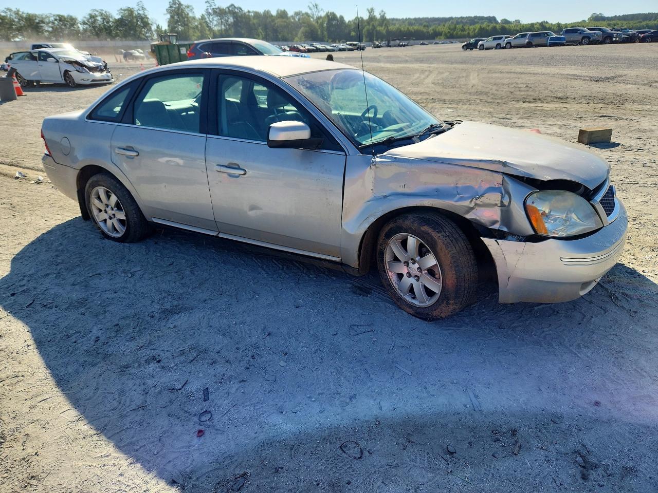 Ford Five Hundr Sel
