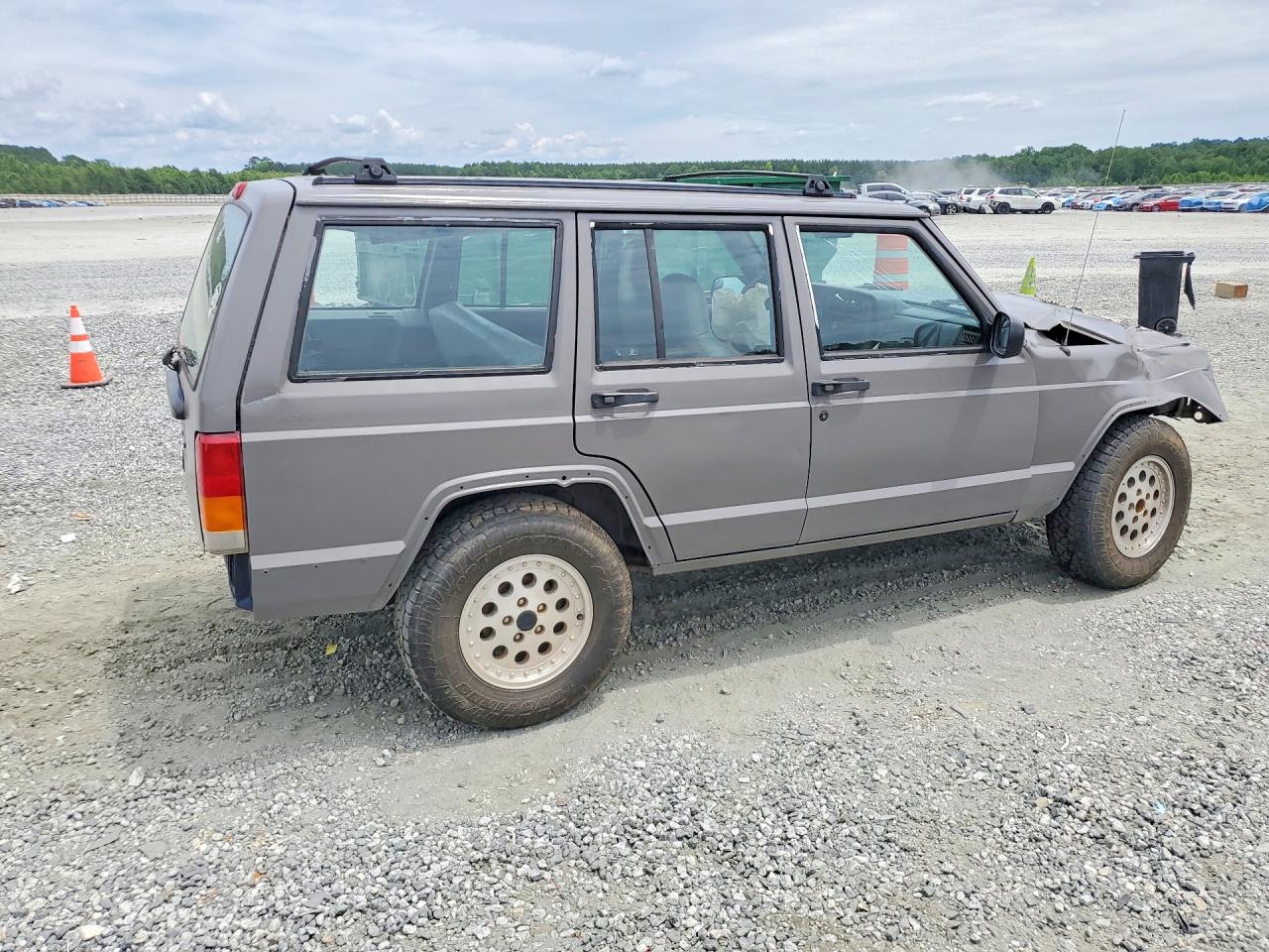 Jeep Cherokee Se