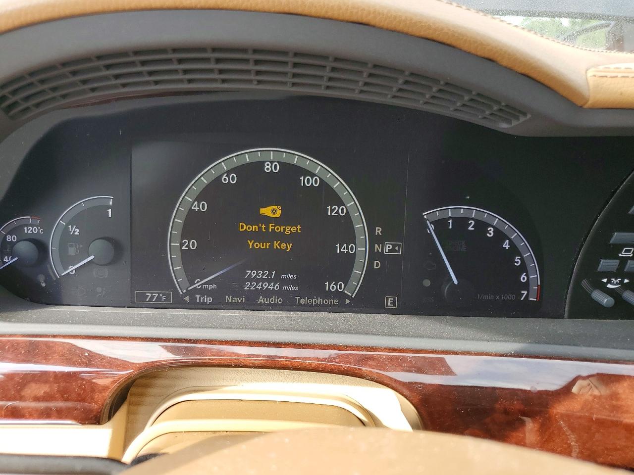Mercedes-Benz S-Class 550