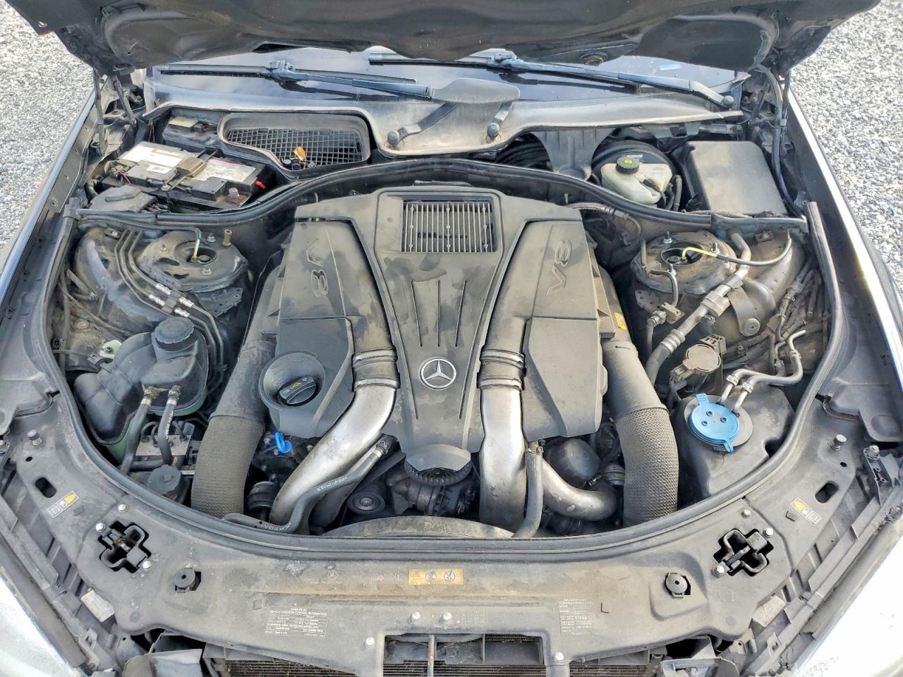 Mercedes-Benz S-Class 550