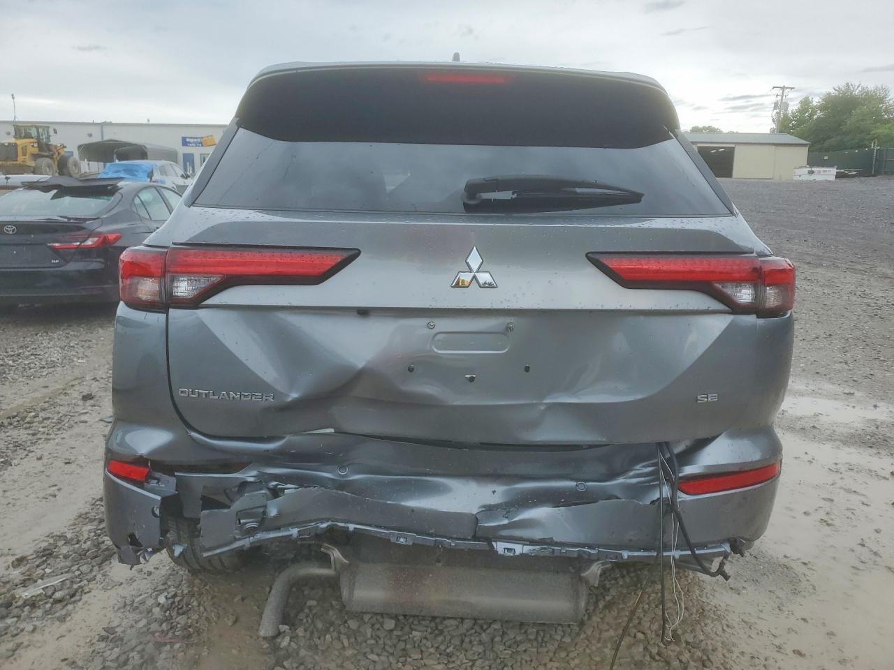Mitsubishi Outlander Se