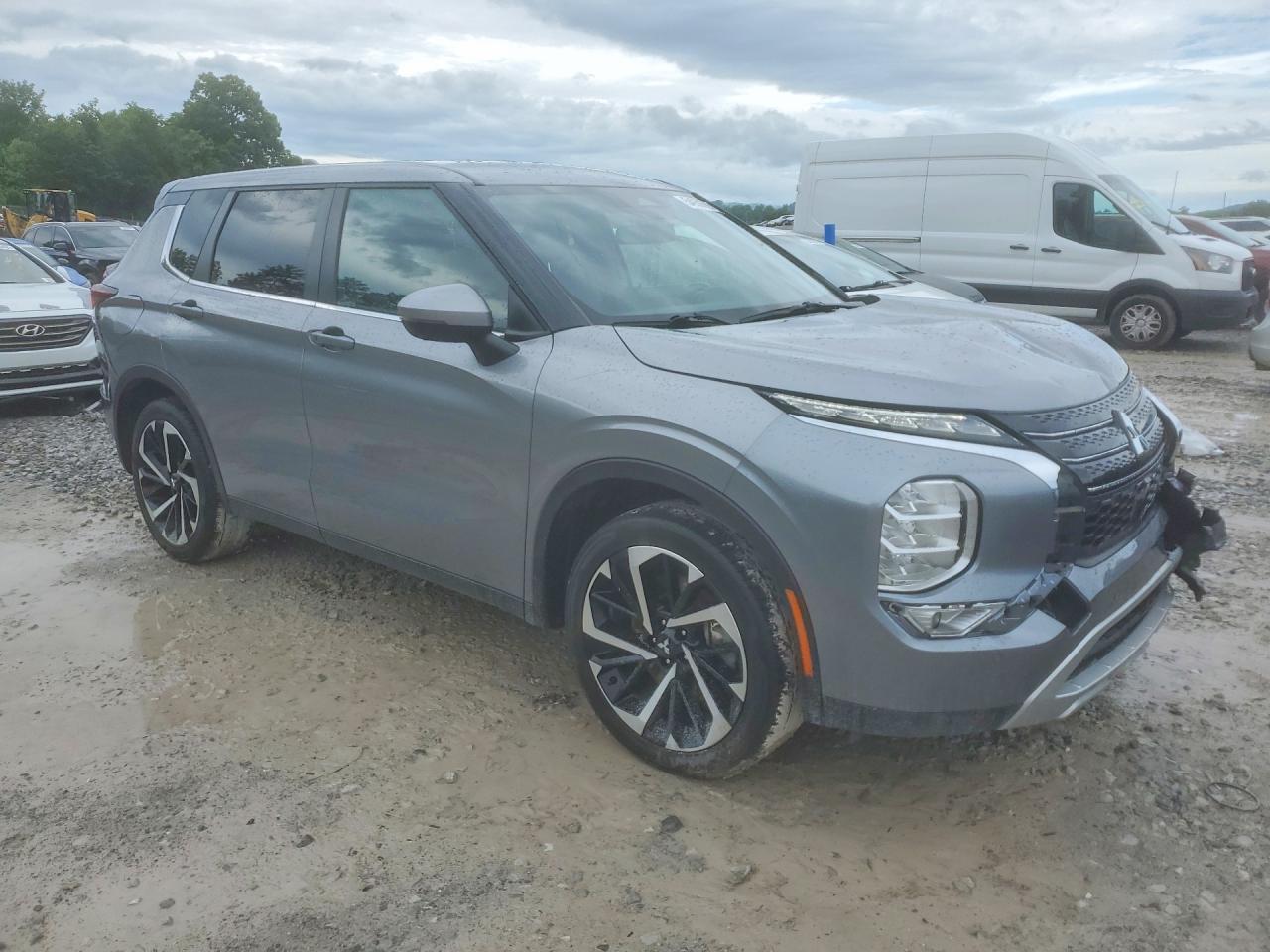 Mitsubishi Outlander Se