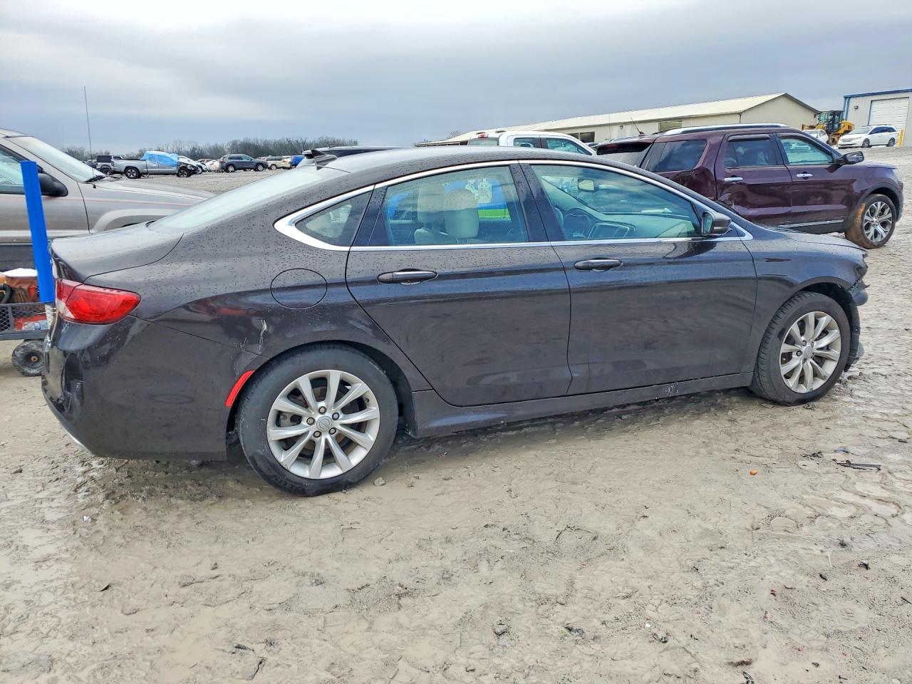 Chrysler 200 C