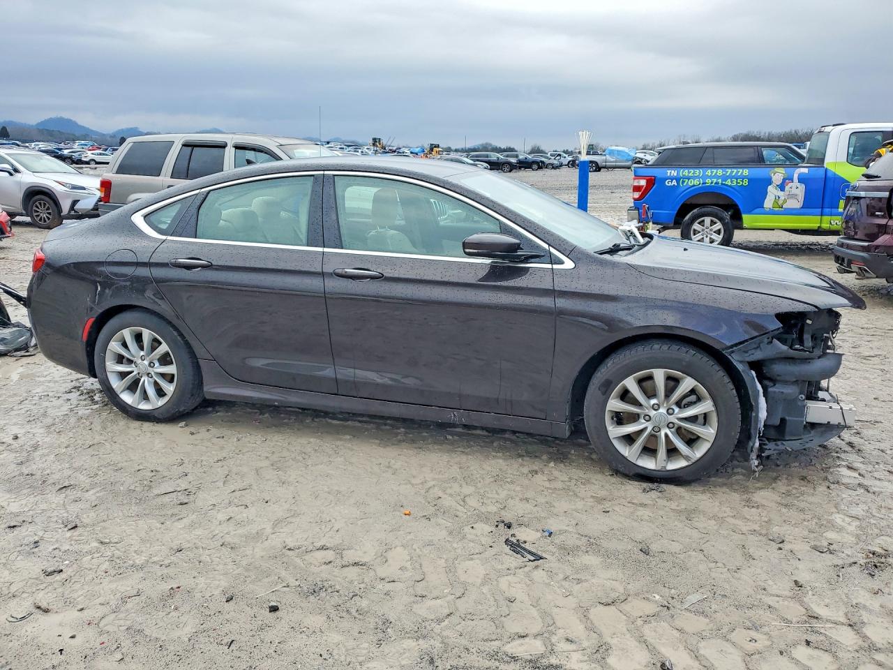 Chrysler 200 C