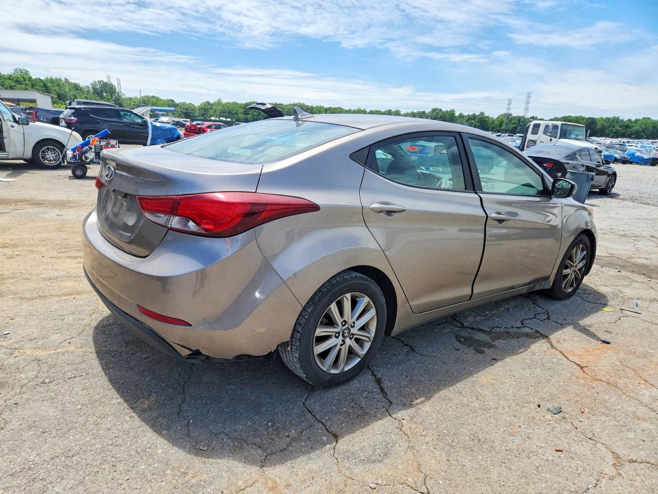 Hyundai ELANTRA Se
