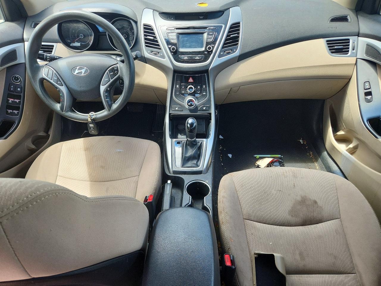 Hyundai ELANTRA Se