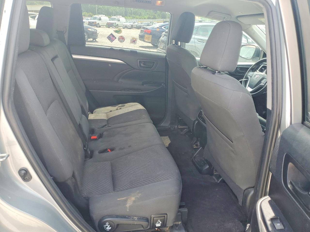 Toyota Highlander Le