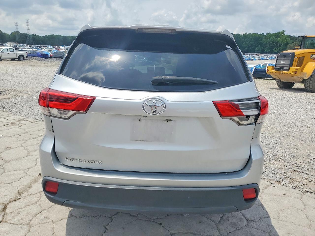 Toyota Highlander Le