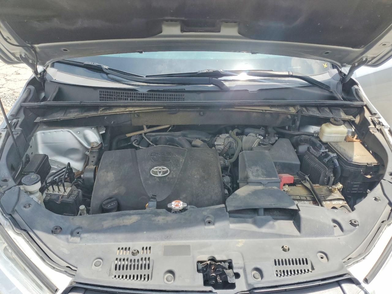 Toyota Highlander Le