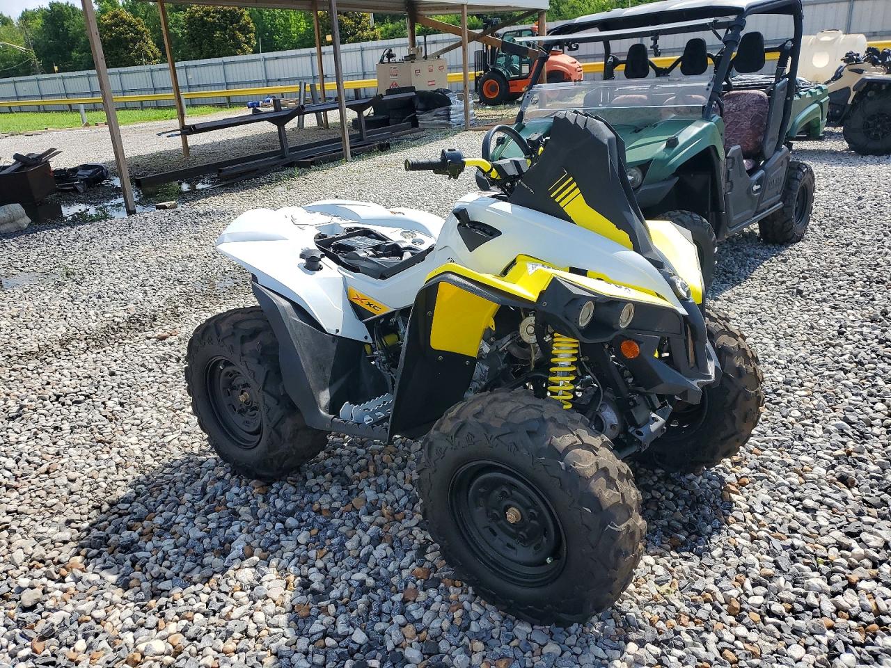 Salvage Can-Am Atv Image