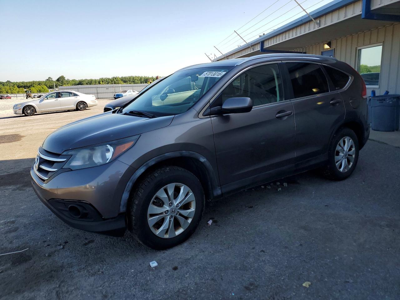 Salvage Honda Crv Image