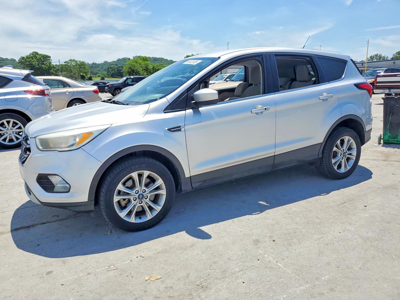 Salvage Ford Escape Image
