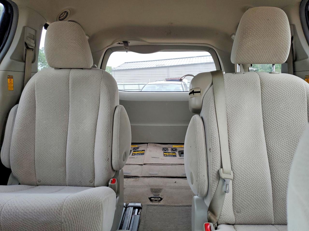 Toyota Sienna Le