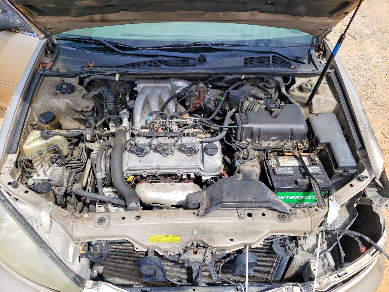 Toyota Camry Le V6