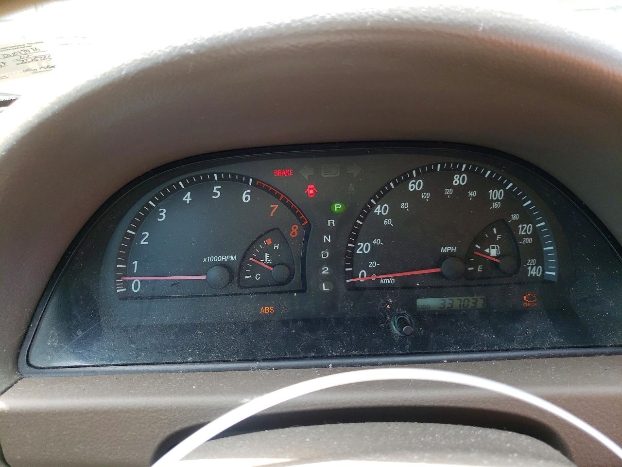 Toyota Camry Le V6
