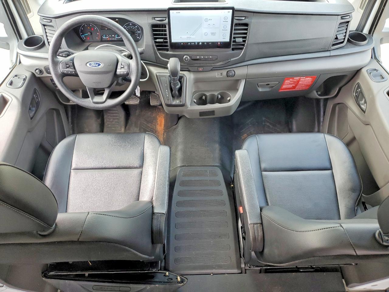 Ford Transit T-250